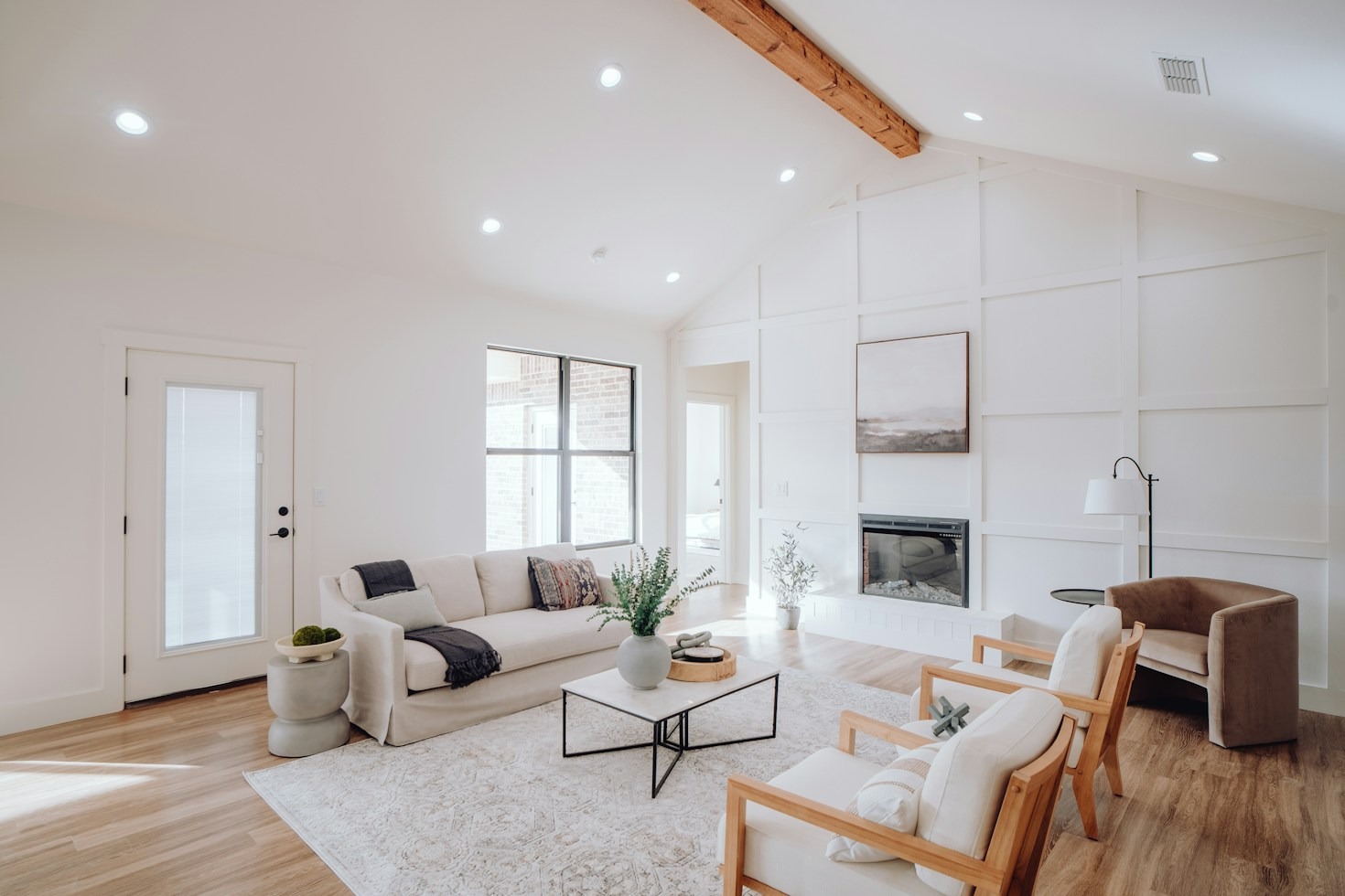 Claves esenciales de iluminación para crear ambientes cálidos y acogedores